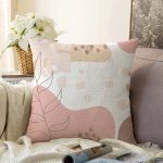 Beyaz Zemin Üzerinde Pastel Renkli Yaprak Desenli Modern Raşel Kadife Yastık Kırlent Kılıfı Realhomes