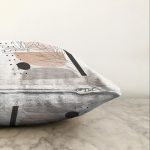 - Sonil-K-7587-Gorsel3 - Realhomes  Pastel Renkli Onedraw Çizimli Geometrik Desenli Modern Raşel Kadife Yastık Kırlent Kılıfı Realhomes