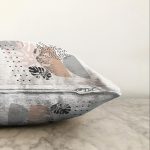 - Sonil-K-7588-Gorsel3 - Realhomes Pastel Renkli Onedraw Çizimli Geometrik Desenli Modern Raşel Kadife Yastık Kırlent Kılıfı Realhomes