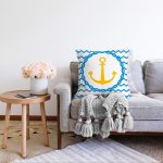 - Sonil-K-7602-Gorsel2 - Realhomes  Beyaz Zemin Üzerinde Çapa Desenli Dijital Baskılı Modern Raşel Kadife Yastık Kırlent Kılıfı Realhomes