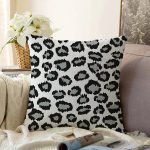 - Sonil-K-7605-Gorsel1 - Realhomes Gri Zemin Üzerinde Geometrik Çizim Dijital Baskılı Modern Raşel Kadife Yastık Kırlent Kılıfı Realhomes