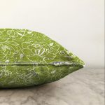 - Sonil-K-7611-Gorsel3 - Realhomes  Rengarenk Zemin Üzerinde Onedraw Çizimli Çiçek Desenli Raşel Kadife Yastık Kırlent Kılıfı Realhomes