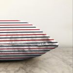 Beyaz Zemin Üzerinde Renkli Çizgili Dijital Baskılı Modern Raşel Kadife Yastık Kırlent Kılıfı Realhomes