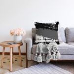 Beyaz Zemin Üzerinde Soyut Çizim Dijital Baskılı Modern Raşel Kadife Yastık Kırlent Kılıfı Realhomes