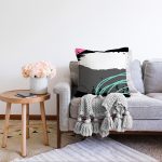 Beyaz Zeminli Renkli Soyut Çizim Dijital Baskılı Modern Raşel Kadife Yastık Kırlent Kılıfı Realhomes