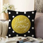 - Sonil-K-7697-Gorsel1 - Realhomes  Siyah Zemin Üzerinde Gold Detaylı Sweet Holiday Yazılı Raşel Kadife Yastık Kırlent Kılıfı Realhomes