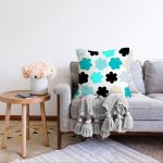 - Sonil-K-7761-Gorsel2 - Realhomes  Beyaz Zemin Üzerinde Renkli Desenli Dijital Baskılı Modern Raşel Kadife Yastık Kırlent Kılıfı Realhomes