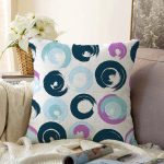 - Sonil-K-7768-Gorsel1 - Realhomes  Beyaz Zemin Üzerinde Renkli Geometrik Desenli Dijital Baskılı Modern Raşel Kadife Yastık Kılıfı Realhomes