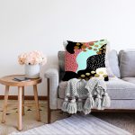 - Sonil-K-7791-Gorsel2 - Realhomes  Renkli Zemin Üzerinde Gold Detaylı Modern Desenli Modern Raşel Kadife Yastık Kırlent Kılıfı Realhomes