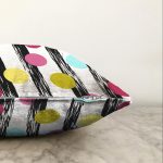 - Sonil-K-7796-Gorsel3 - Realhomes  Beyaz Zeminli Renkli Puantiye Desenli Dijital Baskılı Modern Raşel Kadife Yastık Kırlent Kılıfı Realhomes