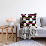 Siyah Zemin Üzerinde Modern Çizgili Beyaz Puantiyeli Raşel Kadife Yastık Kırlent Kılıfı Realhomes