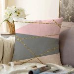 - Sonil-K-7829-Gorsel1 - Realhomes Pastel Zemin Üzerinde Gold Renkli Modern Çizgili Modern Raşel Kadife Yastık Kırlent Kılıfı Realhomes