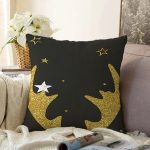 Siyah Zemin Üzerinde Gold Detaylı Modern Geyik Desenli Raşel Kadife Yastık Kırlent Kılıfı Realhomes