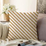 - Sonil-K-7856-Gorsel1 - Realhomes Beyaz Zemin Üzerinde Gold Renkli Yatay Çizgili Modern Raşel Kadife Yastık Kırlent Kılıfı Realhomes