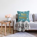 - Sonil-K-7861-Gorsel2 - Realhomes  Renkli Zeminli Beyaz Kartanesi Desenli Gold Renkli Happy Holidays Raşel Kadife Yastık Kılıfı Realhomes