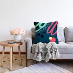 - Sonil-K-7878-Gorsel2 - Realhomes  Renkli Zemin Üzerinde Soyut Çizimli Modern Geometrik Desen Raşel Kadife Yastık Kırlent Kılıfı Realhomes