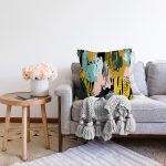 - Sonil-K-7886-Gorsel2 - Realhomes  Siyah Zemin Üzerinde Soyut Çizimli Geometrik Desen Modern Raşel Kadife Yastık Kırlent Kılıfı Realhomes