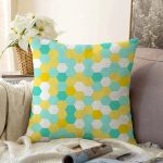 - Sonil-K-7911-Gorsel1 - Realhomes Beyaz Zemin Üzerinde Renkli Geometrik Desenli Dijital Baskılı Modern Raşel Kadife Yastık Kılıfı Realhomes