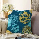 - Sonil-K-7918-Gorsel1 - Realhomes  Renkli Zemin Üzerinde Geometrik Desenli Yaprak Motifli Raşel Kadife Yastık Kırlent Kılıfı Realhomes