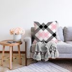 - Sonil-K-7923-Gorsel2 - Realhomes  Beyaz Zeminli Siyah Ekose Desenli Dijital Baskılı Modern Raşel Kadife Yastık Kırlent Kılıfı Realhomes