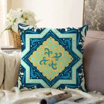 - Sonil-K-7938-Gorsel1 - Realhomes Renkli Zemin Üzerinde Çini Desenli Dijital Baskılı Modern Raşel Kadife Yastık Kırlent Kılıfı Realhomes