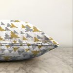 - Sonil-K-7941-Gorsel3 - Realhomes  Beyaz Zemin Üzerinde Gold Detaylı Çamağacı Desenli Modern Raşel Kadife Yastık Kırlent Kılıfı Realhomes