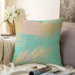 Pastel Zemin Üzerinde Gold Detaylı Yaprak Desenli Modern Raşel Kadife Yastık Kırlent Kılıfı Realhomes