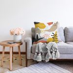 Beyaz Zemin Üzerinde Pastel Renkli Yaprak Desenli Modern Raşel Kadife Yastık Kırlent Kılıfı Realhomes