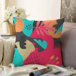 - Sonil-K-8063-Gorsel1 - Realhomes Renkli Zeminli Geometrik Desenli Dijital Baskılı Modern Raşel Kadife Yastık Kırlent Kılıfı Realhomes