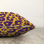 - Sonil-K-8110-Gorsel3 - Realhomes  Renkli Zeminli Geometrik Desenli Dijital Baskılı Modern Raşel Kadife Yastık Kırlent Kılıfı Realhomes