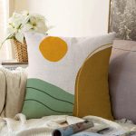 Pastel Zemin Üzerinde Güneş Desenli Dijital Baskılı Modern Raşel Kadife Yastık Kırlent Kılıfı Realhomes