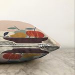 Pastel Zeminli Renkli Meyva Desenli Dijital Baskılı Modern Raşel Kadife Yastık Kırlent Kılıfı Realhomes