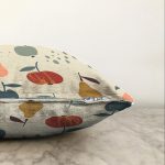 - Sonil-K-8141-Gorsel3 - Realhomes Pastel Zeminli Renkli Meyva Desenli Dijital Baskılı Modern Raşel Kadife Yastık Kırlent Kılıfı Realhomes