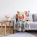 - Sonil-K-8161-Gorsel2 - Realhomes  Beyaz Zeminli Geometrik Desenli Dijital Baskılı Modern Raşel Kadife Yastık Kırlent Kılıfı Realhomes