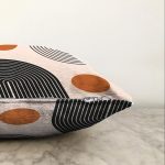 Renkli Zeminli Geometrik Desenli Dijital Baskılı Modern Raşel Kadife Yastık Kırlent Kılıfı Realhomes