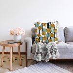 - Sonil-K-8204-Gorsel2 - Realhomes  Beyaz Zeminli Renkli Puantiyeli Dijital Baskılı Modern Raşel Kadife Yastık Kırlent Kılıfı Realhomes