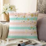 - Sonil-K-8222-Gorsel1 - Realhomes Beyaz Zemin Üzerinde Renkli Yatay Çizgili Gold Detaylı Raşel Kadife Yastık Kırlent Kılıfı Realhomes