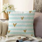 Beyaz Zemin Üzerinde Renkli Çizgili Gold Detaylı Kalp Desenli Raşel Kadife Kırlent Kılıfı Realhomes