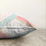 - Sonil-K-8257-Gorsel3 - Realhomes  Renkli Zeminli Geometrik Desenli Dijital Baskılı Modern Raşel Kadife Yastık Kırlent Kılıfı Realhomes