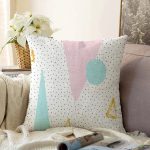 - Sonil-K-8270-Gorsel1 - Realhomes  Beyaz Zemin Üzerinde Renkli Geometrik Desenli Dijital Baskılı Modern Raşel Kadife Yastık Kılıfı Realhomes