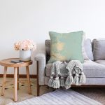 Renkli Zeminli Soyut Mermer Desenli Dijital Baskılı Modern Raşel Kadife Yastık Kırlent Kılıfı Realhomes