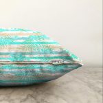 - Sonil-K-8322-Gorsel3 - Realhomes Beyaz Zeminli Renkli Yaprak Desenli Dijital Baskılı Modern Raşel Kadife Yastık Kırlent Kılıfı Realhomes