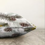 - Sonil-K-8347-Gorsel3 - Realhomes Beyaz Zemin Üzerinde Kozalak Desenli Dijital Baskılı Modern Raşel Kadife Yastık Kırlent Kılıfı Realhomes