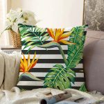 Beyaz Zemin Üzerinde Yeşil Yaprak Desenli Raşel Kadife Yastık Kırlent Kılıfı Realhomes