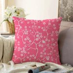 Rengarenk Zemin Üzerinde Beyaz Çiçek Desenli Raşel Kadife Yastık Kırlent Kılıfı Realhomes