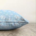 Renkli Zeminli Kartanesi Desenli Dijital Baskılı Modern Raşel Kadife Yastık Kırlent Kılıfı Realhomes