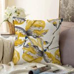 - Sonil-K-8411-Gorsel1 - Realhomes  Beyaz Zemin Üzerinde Gold Detaylı Yaprak Desenli Modern Raşel Kadife Yastık Kırlent Kılıfı Realhomes