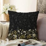 - Sonil-K-8419-Gorsel1 - Realhomes  Siyah Zemin Üzerinde Gold Detaylı Çiçek Desenli Modern Raşel Kadife Yastık Kırlent Kılıfı Realhomes