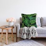 - Sonil-K-8428-Gorsel2 - Realhomes  Siyah Zemin Üzerinde Yeşil Yaprak Desenli Raşel Kadife Yastık Kırlent Kılıfı Realhomes