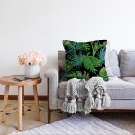 - Sonil-K-8430-Gorsel2 - Realhomes  Siyah Zemin Üzerinde Yeşil Yaprak Desenli Raşel Kadife Yastık Kırlent Kılıfı Realhomes